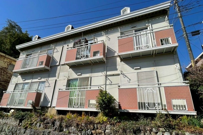湯河原町宮下 オレンジハイツ 角部屋1K