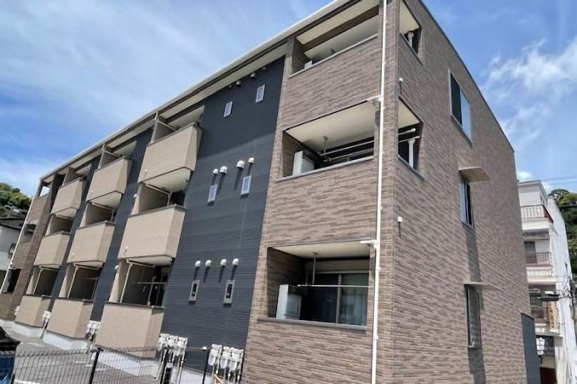 湯河原町宮上 グラース・メゾン 301 最上階角部屋...